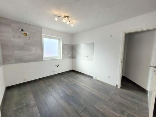 20260127_135554 - Mehrfamilienhaus, Wohnhaus mit 252,00 m&sup2; in Schwenningen zum Kaufen