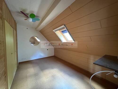Zimmer 1 Dachgeschoss - 