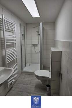 Bad - 3 Zimmer Etagenwohnung zur Miete in Lauenstein