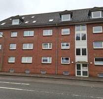 provisionsfrei, mit Fußbodenheizung, Balkon, Stellplatz, 3-Zi.-Wohnung, vermietet - Neumünster Innenstadt