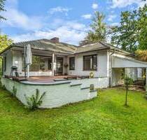 Bungalow mit Keller und großem Garten in gehobener Lage von Rahlstedt - Hamburg