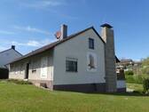 Bild 1 - Einfamilienhaus mit herrlichem Fernblick in Sachsen b. Ansbach!