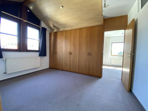 Schlafzimmer DG Ost - 