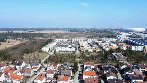Luftbild - Doppelhaushälfte mit 107,80 m² in München zum Kaufen