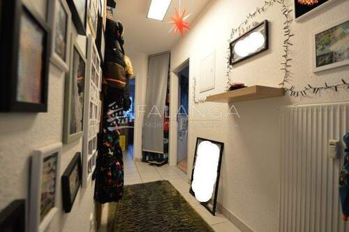 Flur - 3 Zimmer Etagenwohnung in Wiesbaden