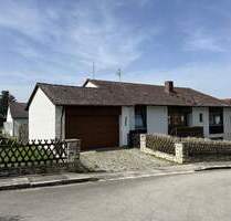 Schöner Bungalow in ruhiger Lage mit großen Grundstück - Kranzberg