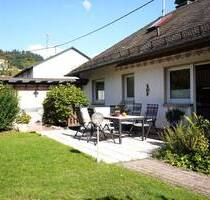 Attraktiver Bungalow mit Gartenidylle - Kelkheim Ruppertshain