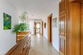 Diele 1.jpg - Bungalow mit 185,00 m&sup2; in Kelkheim zum Kaufen