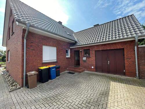 Ansicht Hintereingang - 