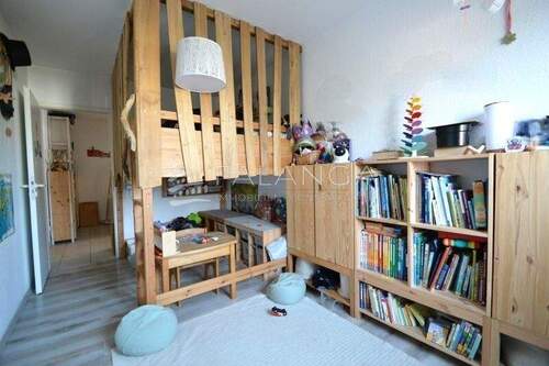 Kinderzimmer-Homeoffice - 3 Zimmer Etagenwohnung in Mainz-Kostheim / Mainz-Kostheim