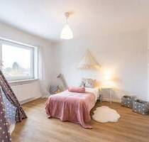 Modernisiertes, helles Reihenhaus - schlüsselfertig für die große Familie - Kiel Elmschenhagen-Nord