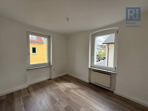Schlafzimmer - 3 Zimmer Etagenwohnung zur Miete in Höchberg