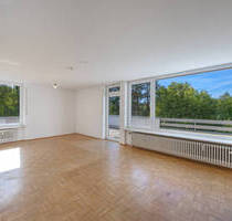 BEZUGSFREIE 3-ZI.-WOHNUNG MIT UMLAUFENDER DACHTERRASSE IN GRÄFELFING