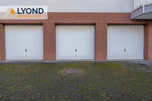 Außenansicht Garagen - 