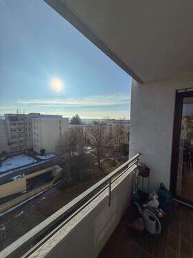 Balkon mit Ausblick südlich - 