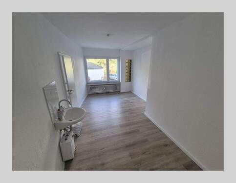 Eingangsbreich/Vorraum - 2 Zimmer Büro zur Miete in Olpe