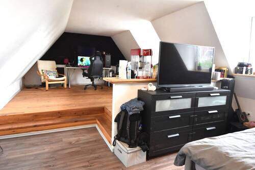 Zimmer mit Galerie OG - 