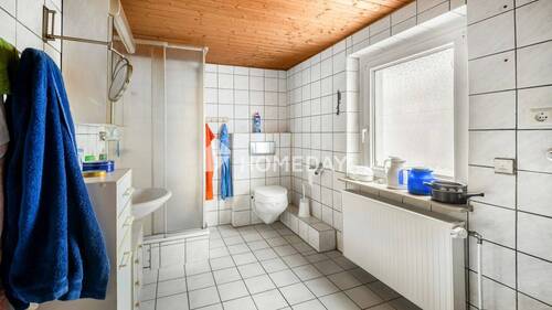 1. OG Badezimmer 1 - 