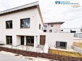 Terrasse-linke DHH - 5 Zimmer Doppelhaushälfte zum Kaufen in Hengersberg b Deggendorf