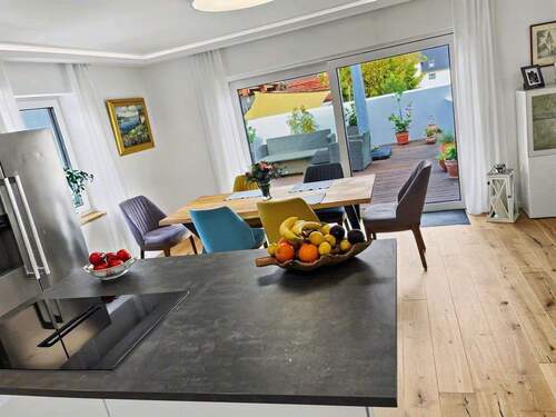 Blick auf Terrasse OG - 