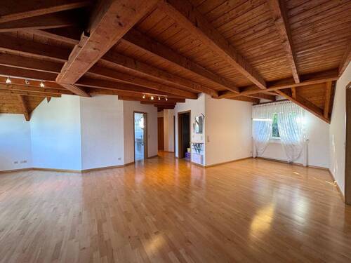 Wohnzimmer - Etagenwohnung mit 89,00 m² in Ettenheim zum Kaufen