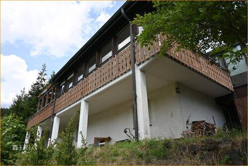 Haus, Vorderseite - 1 Zimmer Mehrfamilienhaus, Wohnhaus zum Kaufen in Rieneck
