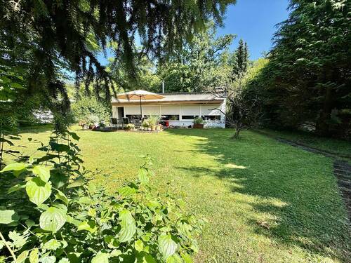 Haus mit Garten - Bungalow mit großem Grundstück und Entwicklungspotenzial in ruhiger Wohnlage von Krailling