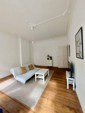 Wohnzimmer
- 2 Zimmer Etagenwohnung in Berlin