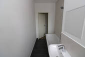 Bad mit Wanne - Etagenwohnung mit 58,30 m&sup2; in Freiberg zur Miete