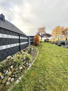 Bild 2 - 6 Zimmer Einfamilienhaus zum Kaufen in Varel