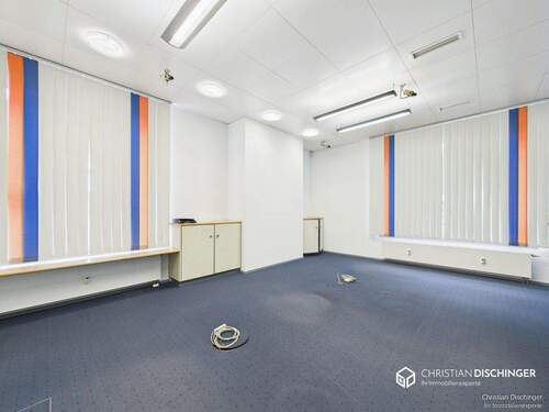 Büroraum - 8 Zimmer Büro in Regensburg / Prüfening