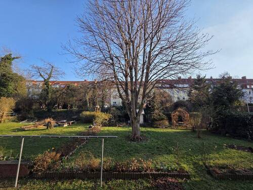 Garten mit gem. Gartennutzung - 