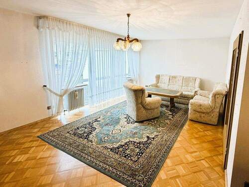 Wohnen - 5 Zimmer Doppelhaushälfte zum Kaufen in Nürnberg Kornburg