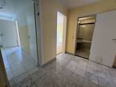 3066 Flur (3) - 