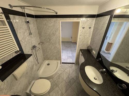 3066 Bad (3) - 