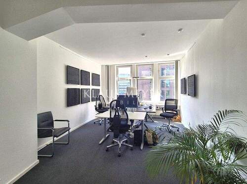 im 2.OG - Büro zur Miete in Hamburg