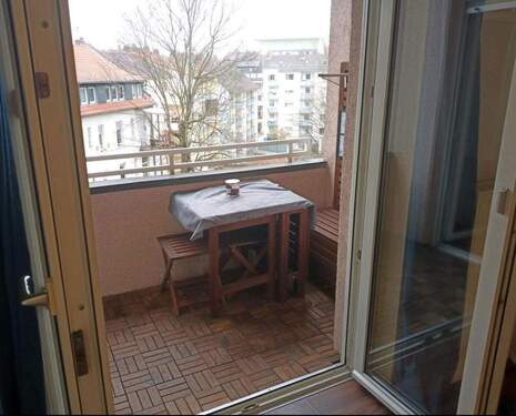 Bild 1 - Charmante 2,5 Zimmer-Wohnung mit großer Wohnküche & Balkon (4. OG) Lu-Süd