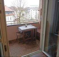 Charmante 2,5 Zimmer-Wohnung mit großer Wohnküche & Balkon (4. OG) Lu-Süd - Ludwigshafen Charmante 2,5 Zimmer-Wohnung mit großer Wohnküche & Balkon (4. OG) Lu-Süd - Ludwigshafen