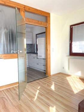 Blick in die Küche.jpeg - 