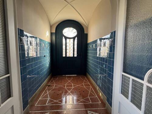 Hauseingang - 2 Zimmer Etagenwohnung zum Kaufen in Freudenstadt