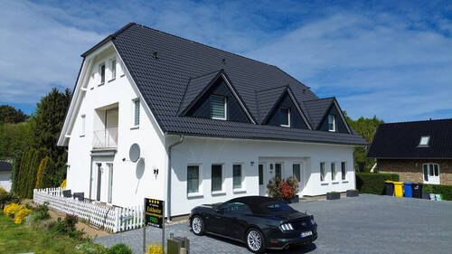 Straßenansicht - 2 Zimmer Etagenwohnung zum Kaufen in Benz