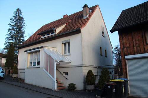 Bild 1 - Ein Zuhause mit Herz - Charmantes Einfamilienhaus in zentraler Lage
