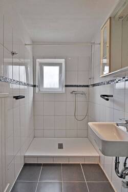 Duschbad - Etagenwohnung mit 57,00 m&sup2; in Bremen zum Kaufen