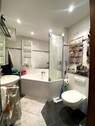 Badezimmer - Etagenwohnung mit 97,90 m&sup2; in Neufahrn zum Kaufen