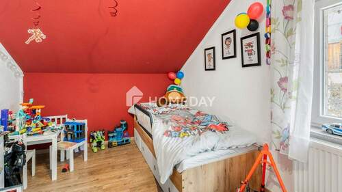 1. OG Kinderzimmer 4 1 - 