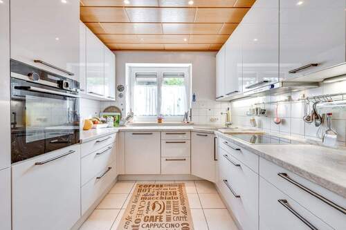 Kueche - Reihenmittelhaus mit 116,10 m&sup2; in Kirchheim zum Kaufen