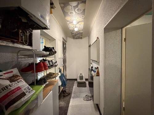 Flur - 3 Zimmer Etagenwohnung in Offenbach