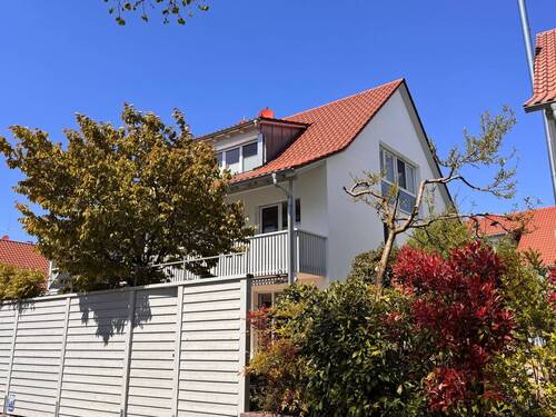 Doppelhaus in Kirchzarten - Zarten - 6 Zimmer Doppelhaushälfte zum Kaufen in Kirchzarten