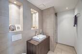 Badezimmer Erdgeschoss - 