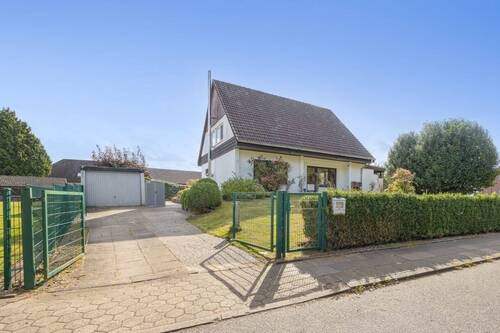 mit Garage auf 909m² Grundstück - Einfamilienhaus mit 144,30 m² in Hamburg zum Kaufen